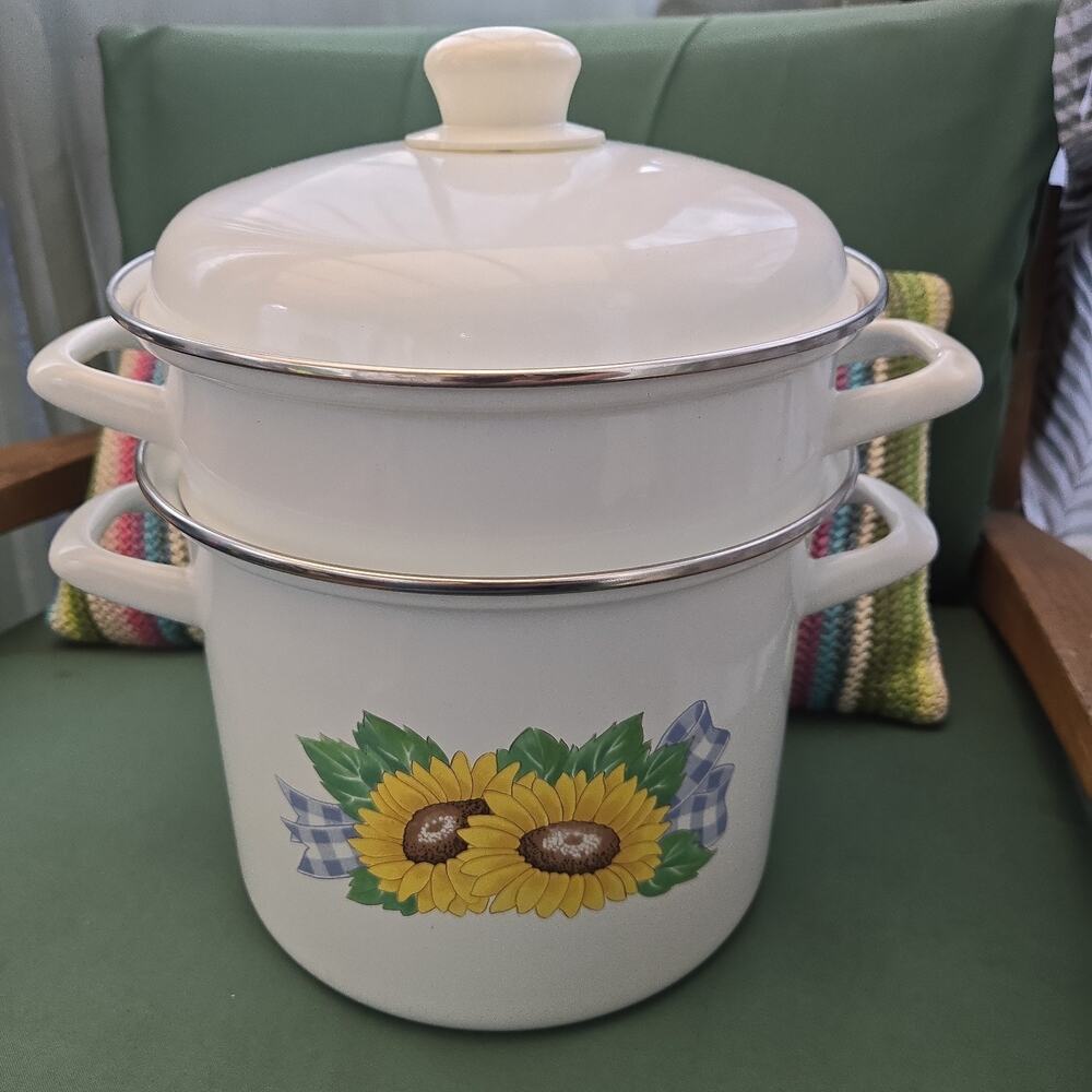 VTG Corelle Sunsations Sunflower 7 Quart White Enamel Covered Stockpot Steamer